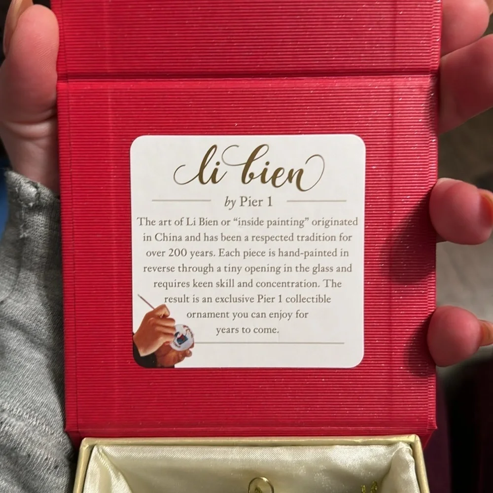 Li bien animals on the slopes ornament